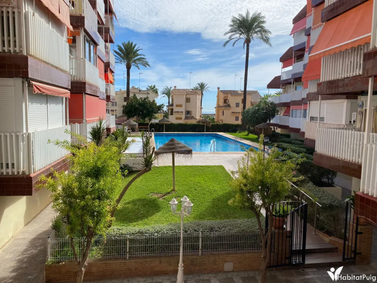 Apartamento en alquiler vacacional en La Pobla De Farnals