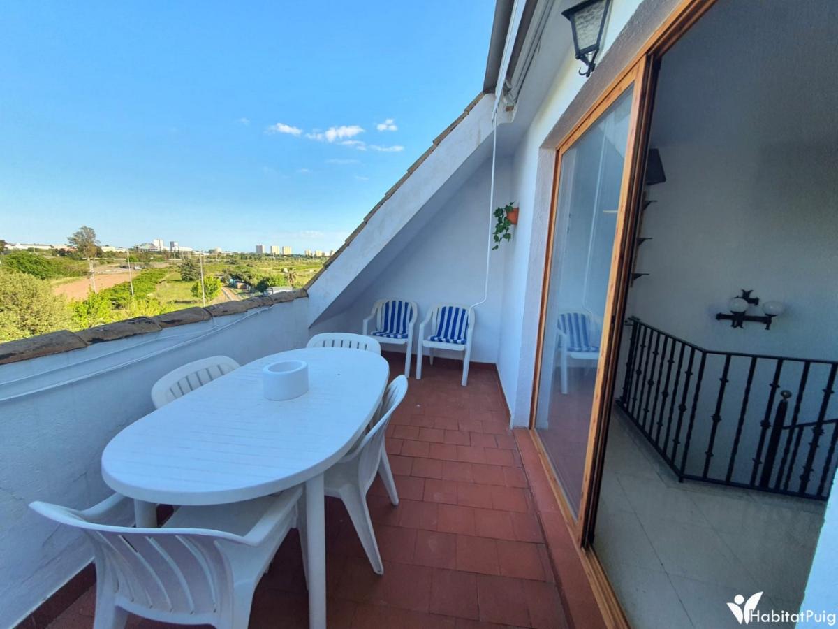 Piso ático dúplex en alquiler en El Puig