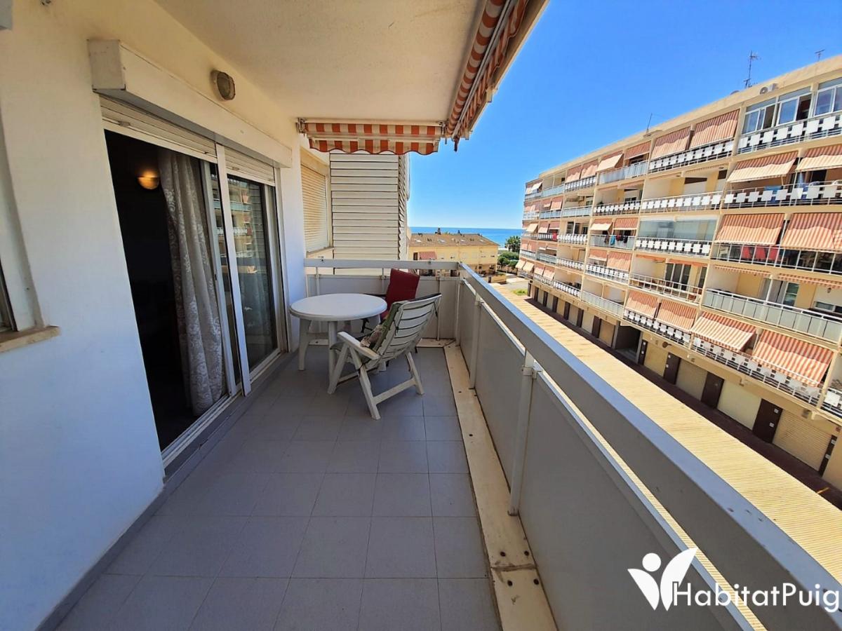 Apartamento con vistas al mar