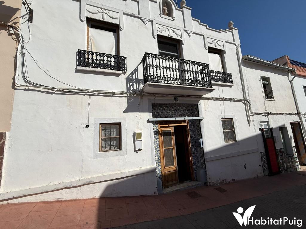 CASA DE PUEBLO EN VENTA EN EL PUIG