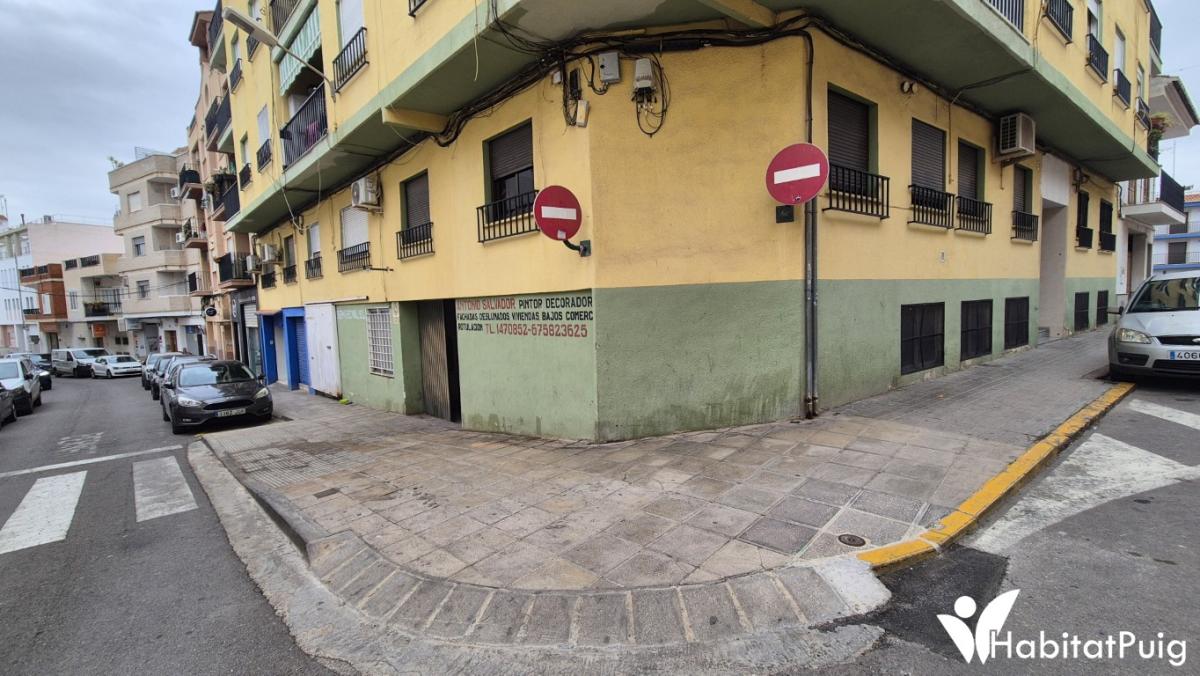Local comercial en venta en El Puig