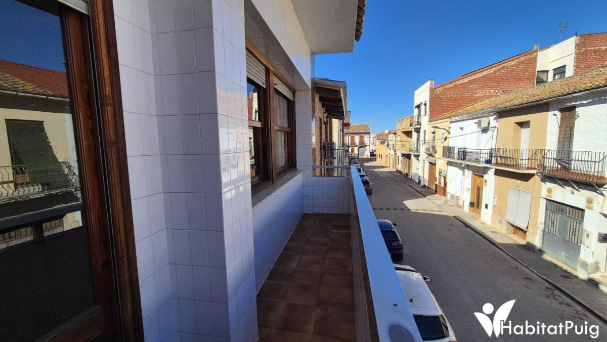 Gran CASA DE PUEBLO con garaje/almacén en alquiler en Massalfassar