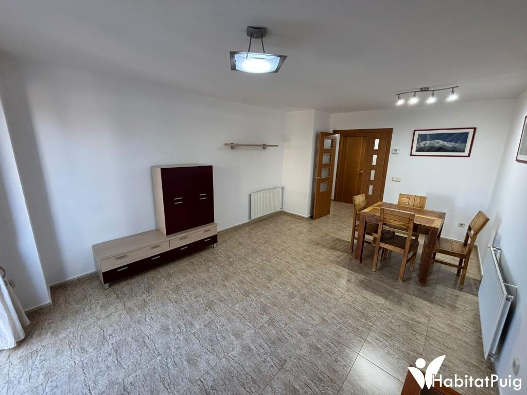 Piso en alquiler en El Puig con garaje y piscina