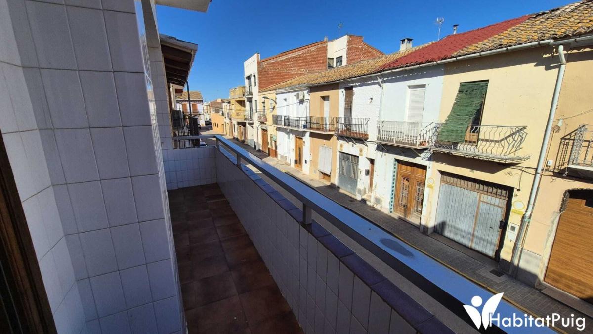 Gran CASA DE PUEBLO con garaje/almacén en alquiler en Massalfassar