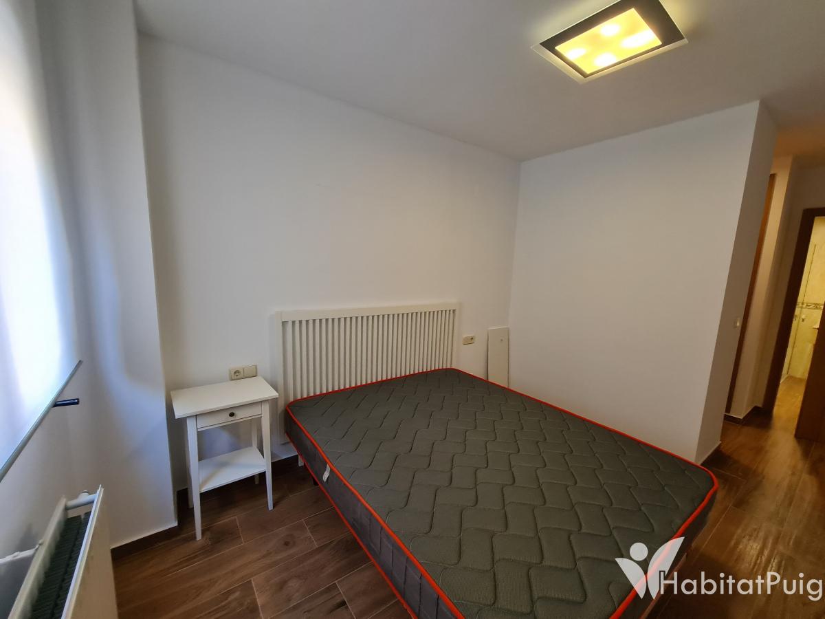 Piso en alquiler con garaje y piscina en El Puig
