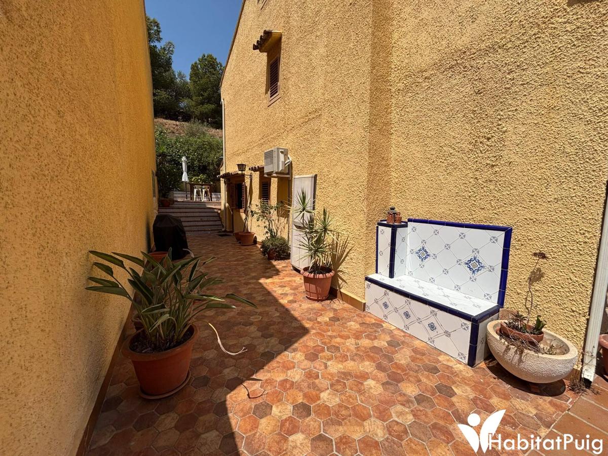 Chalet adosado en alquiler en El Puig