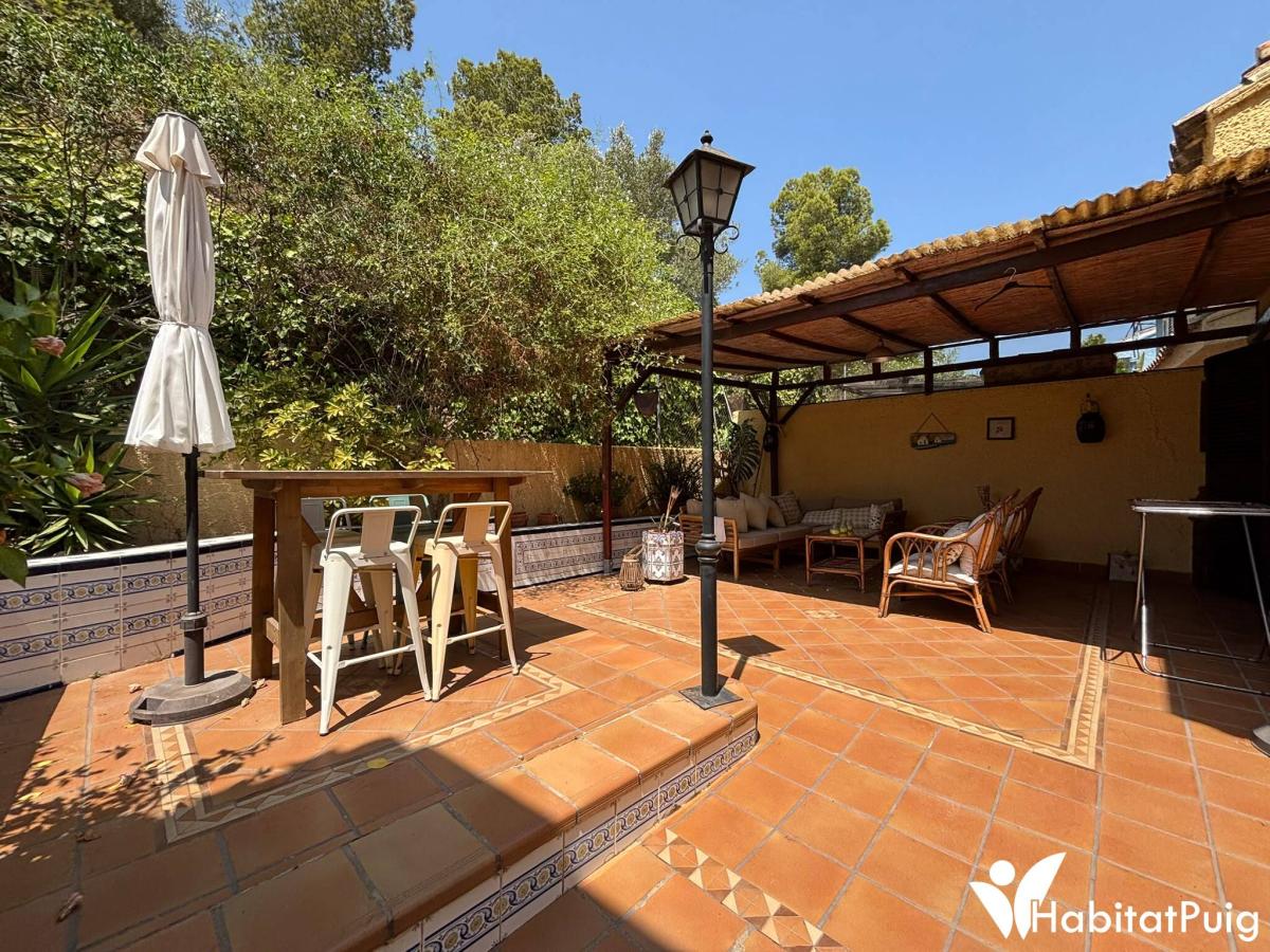 Chalet adosado en alquiler en El Puig