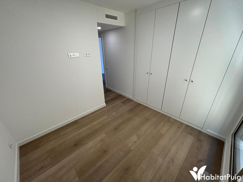 Apartamento a estrenar en alquiler en la playa de El Puig con garaje