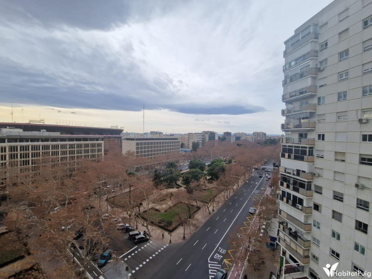 Piso en Alquiler en Av. Cataluña, Valencia