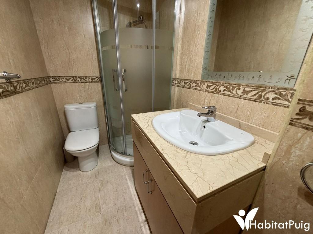 Piso en alquiler en El Puig con garaje y piscina