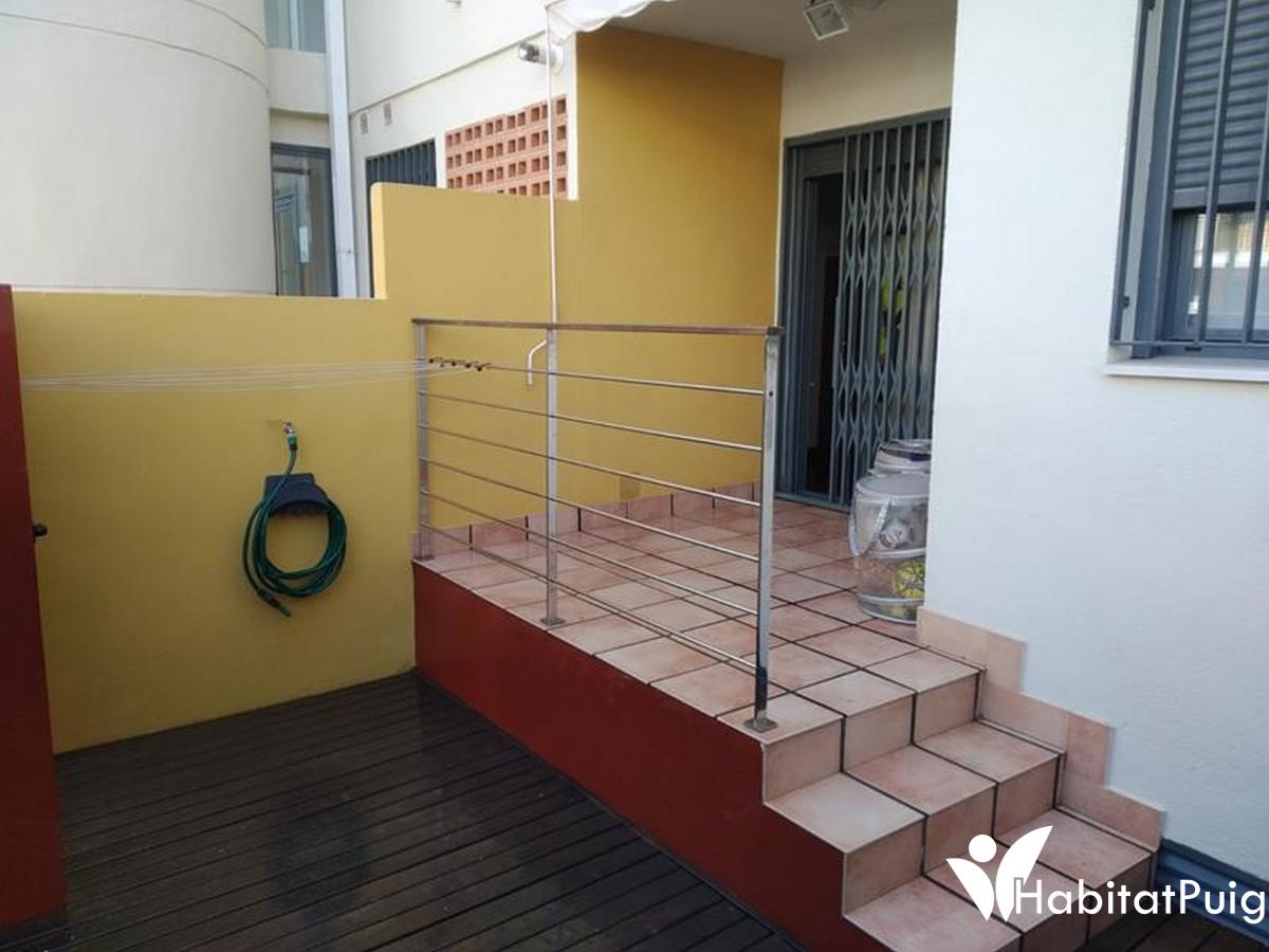 Piso en alquiler en El Puig con garaje y piscina