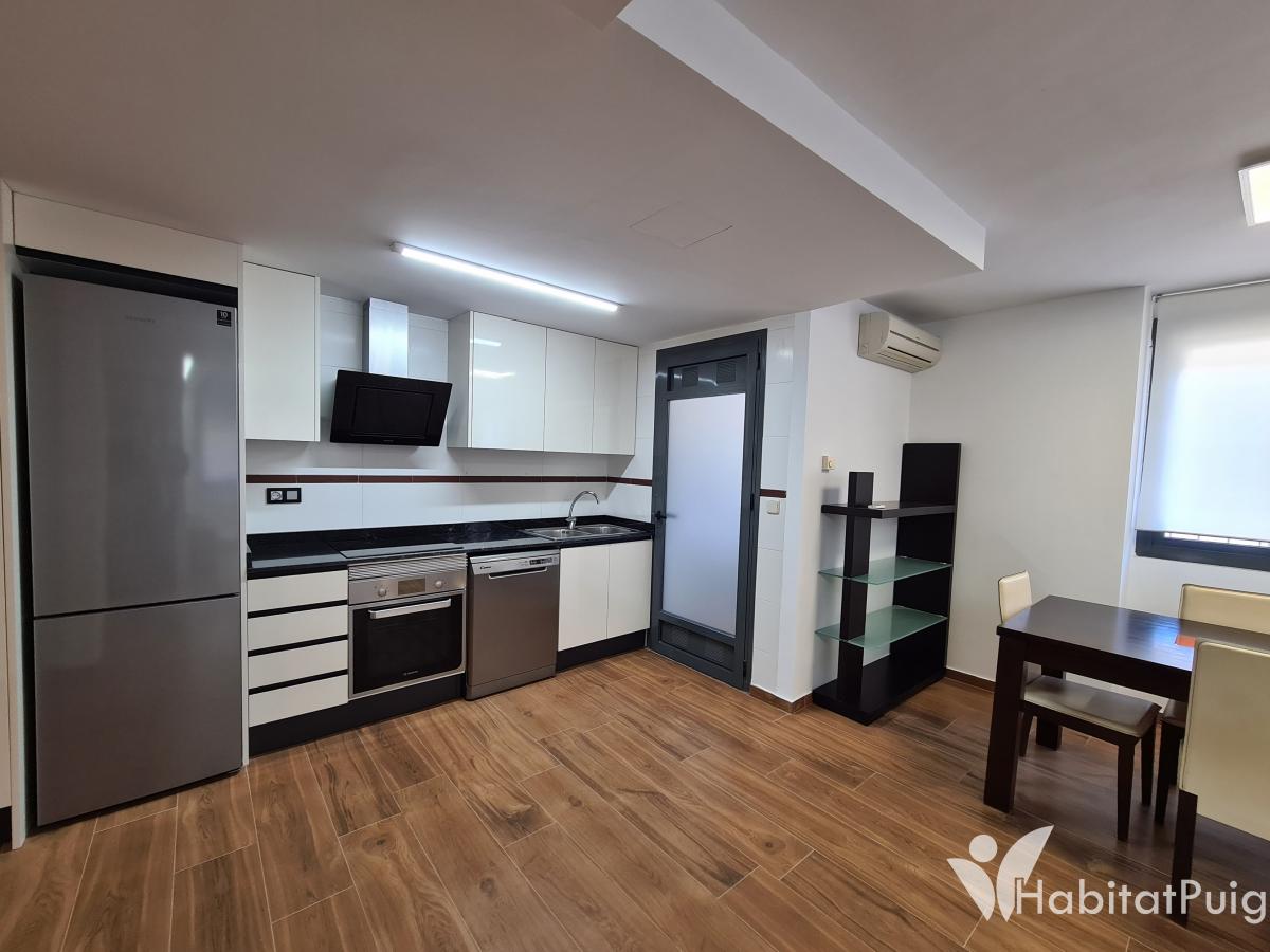 Piso en alquiler con garaje y piscina en El Puig