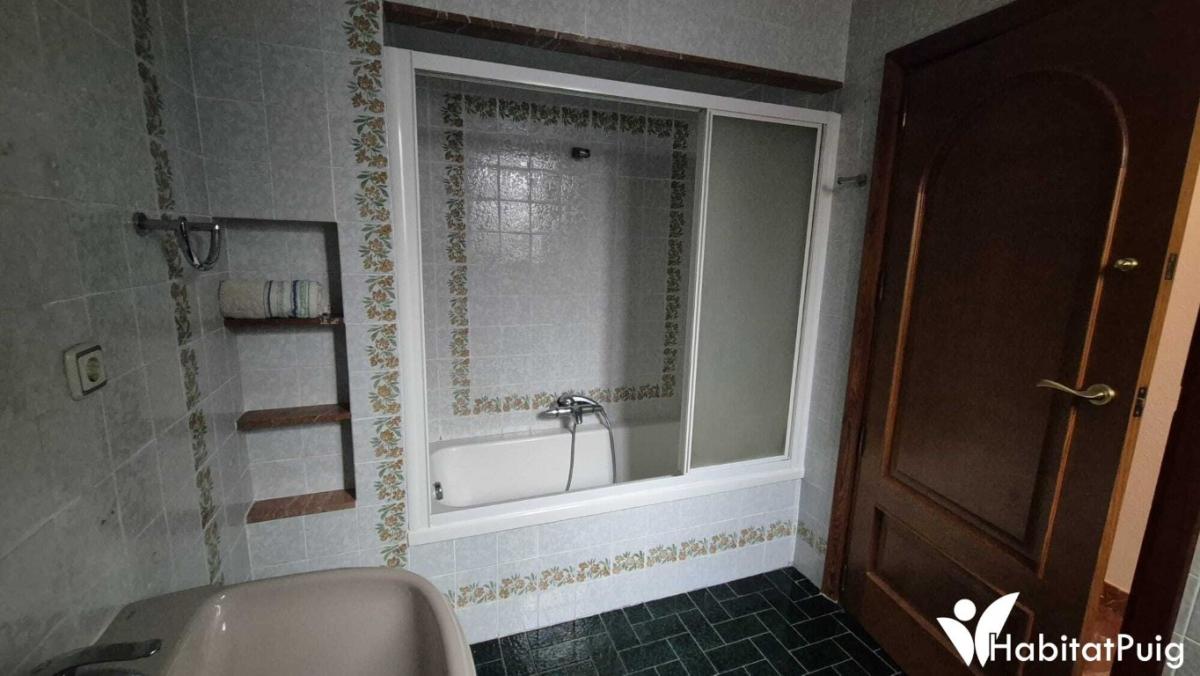 Gran CASA DE PUEBLO con garaje/almacén en alquiler en Massalfassar