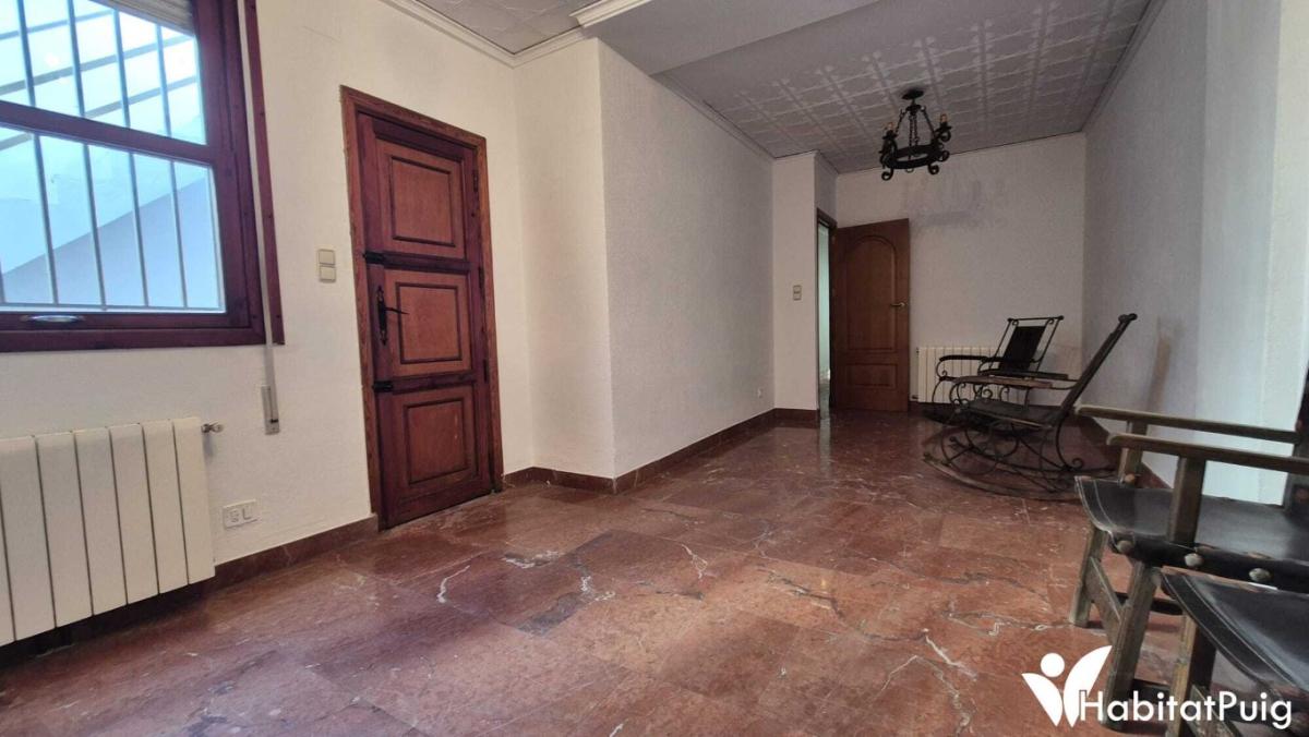 Gran CASA DE PUEBLO con garaje/almacén en alquiler en Massalfassar