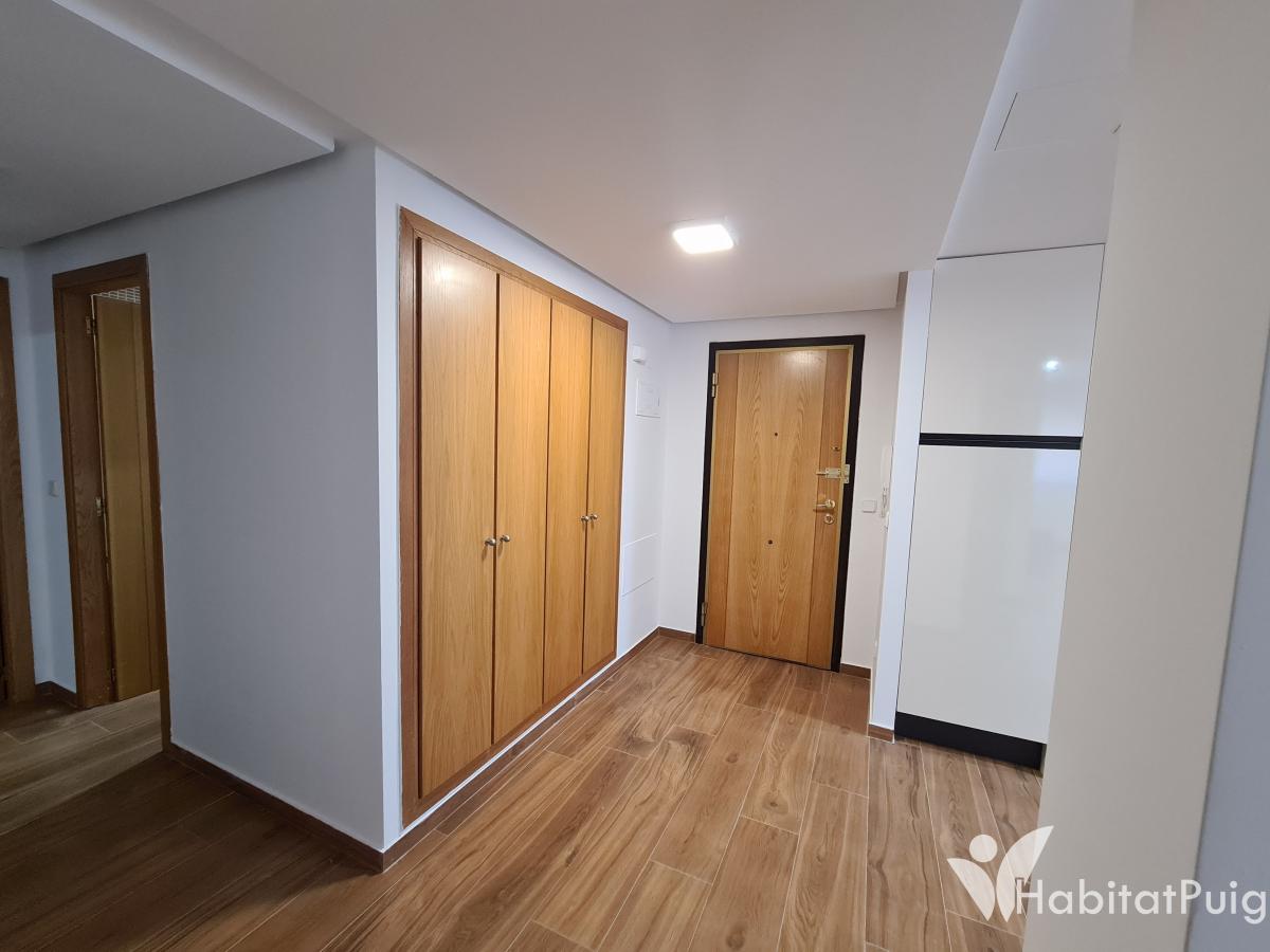 Piso en alquiler con garaje y piscina en El Puig