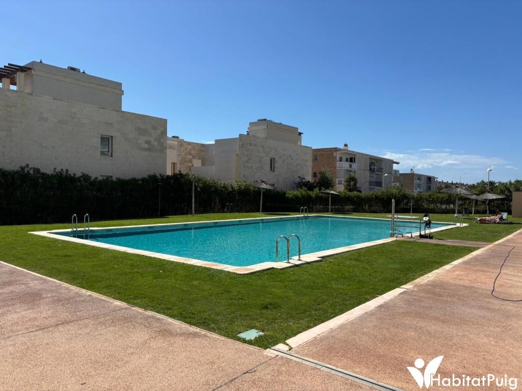 Apartamento a estrenar en alquiler en la playa de El Puig con garaje