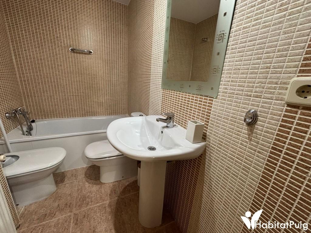 Piso en alquiler en El Puig con garaje y piscina