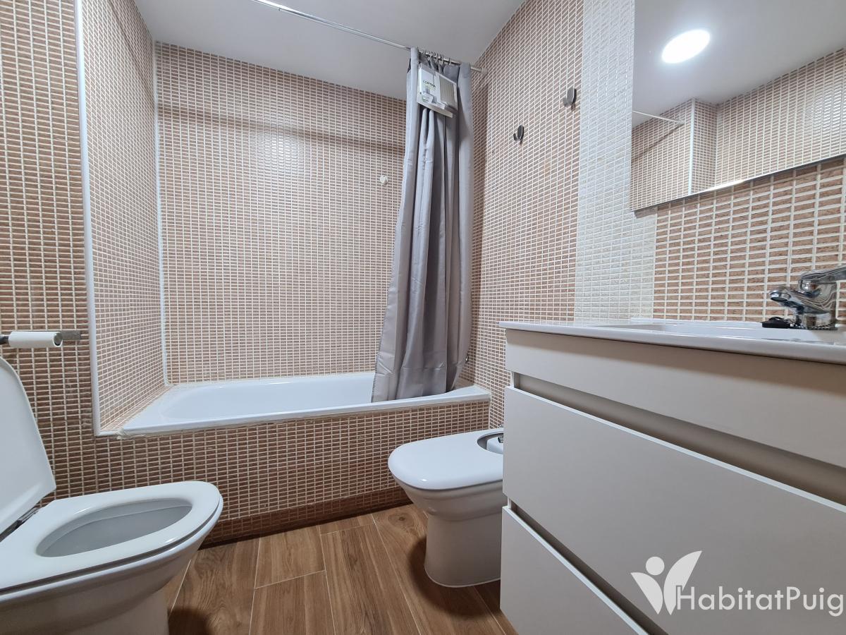 Piso en alquiler con garaje y piscina en El Puig