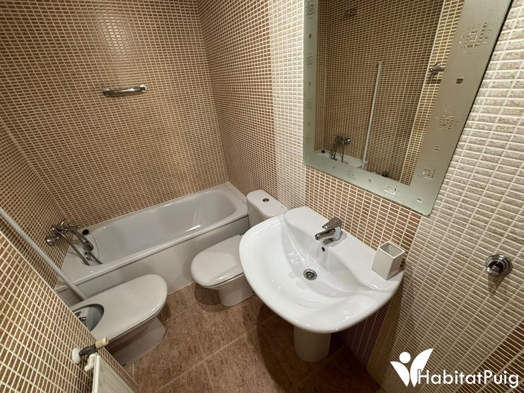 Piso en alquiler en El Puig con garaje y piscina