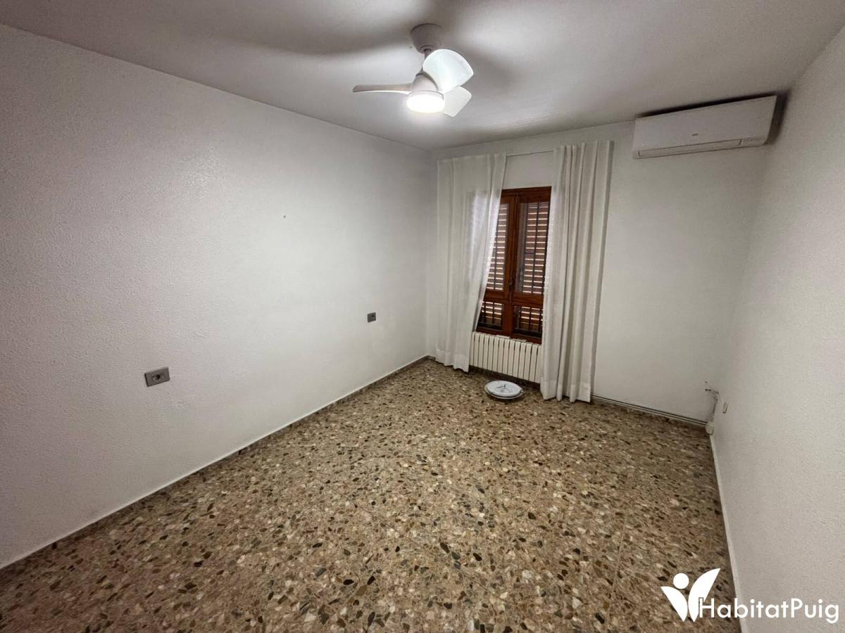 Chalet adosado en alquiler en El Puig
