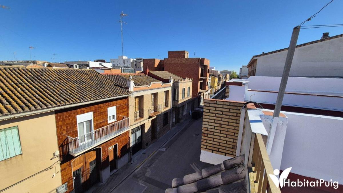 Gran CASA DE PUEBLO con garaje/almacén en alquiler en Massalfassar
