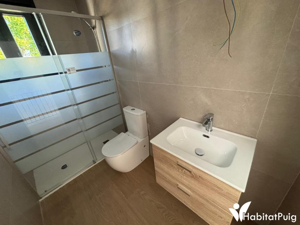 Adosado de obra nueva en alquiler en El Puig