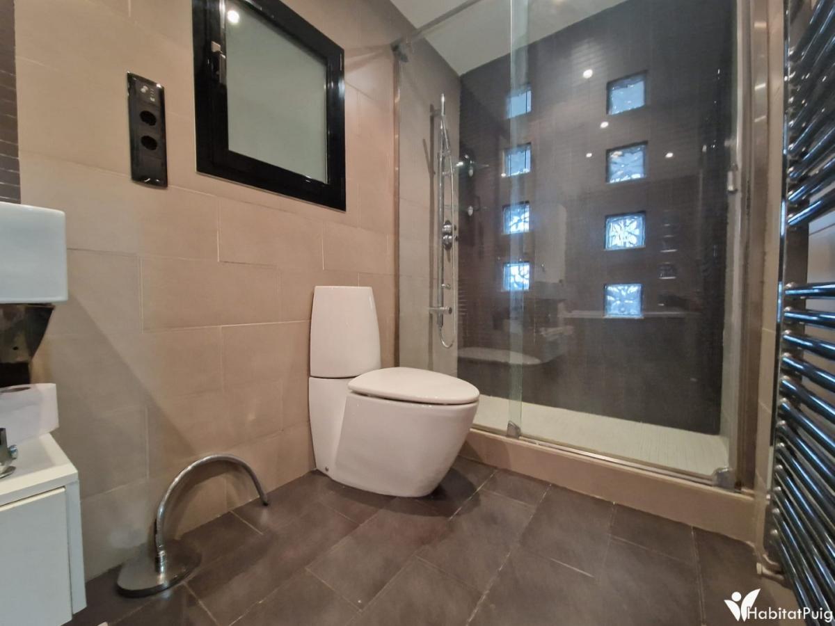 Piso en Alquiler en Av. Cataluña, Valencia