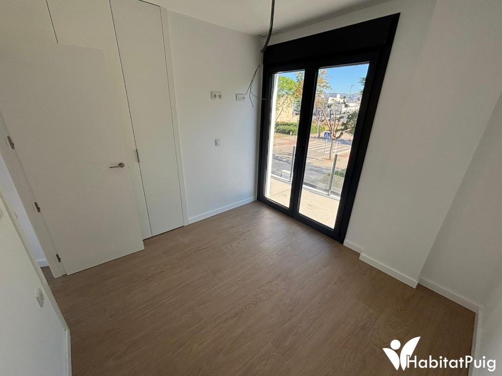 Adosado de obra nueva en alquiler en El Puig