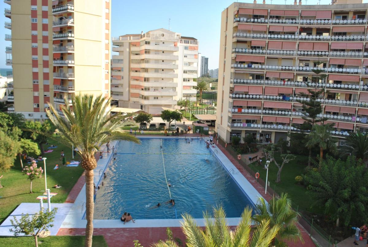 Apartamento en alquiler de temporada en Mar Plata, Playa de El Puig (de enero a junio)