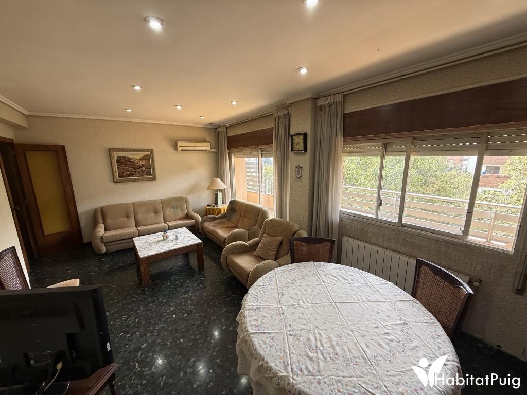 EXCELENTE PISO EN VENTA EN VALENCIA