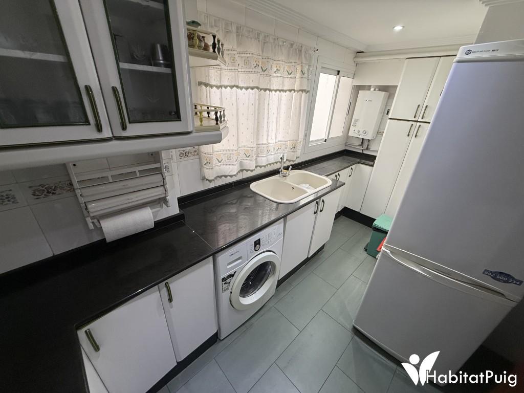 GRAN OCASIÓN EN EL PUIG. PISO MUY GRANDE EN PERFECTO ESTADO