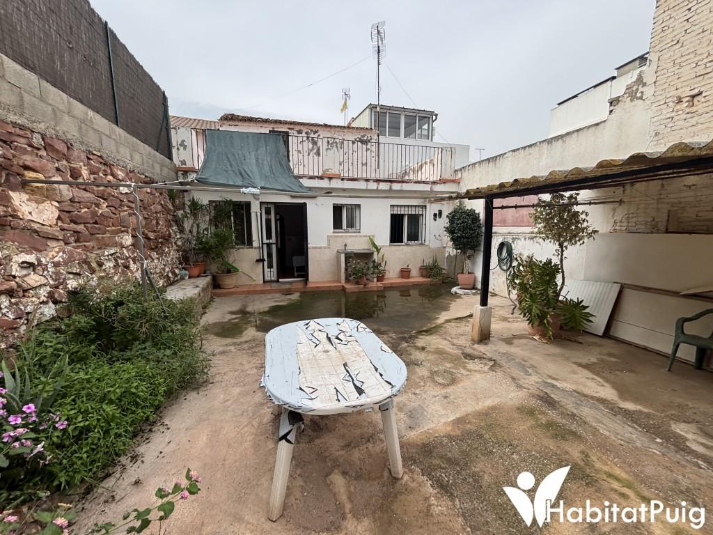 Casa de pueblo en el centro de El Puig