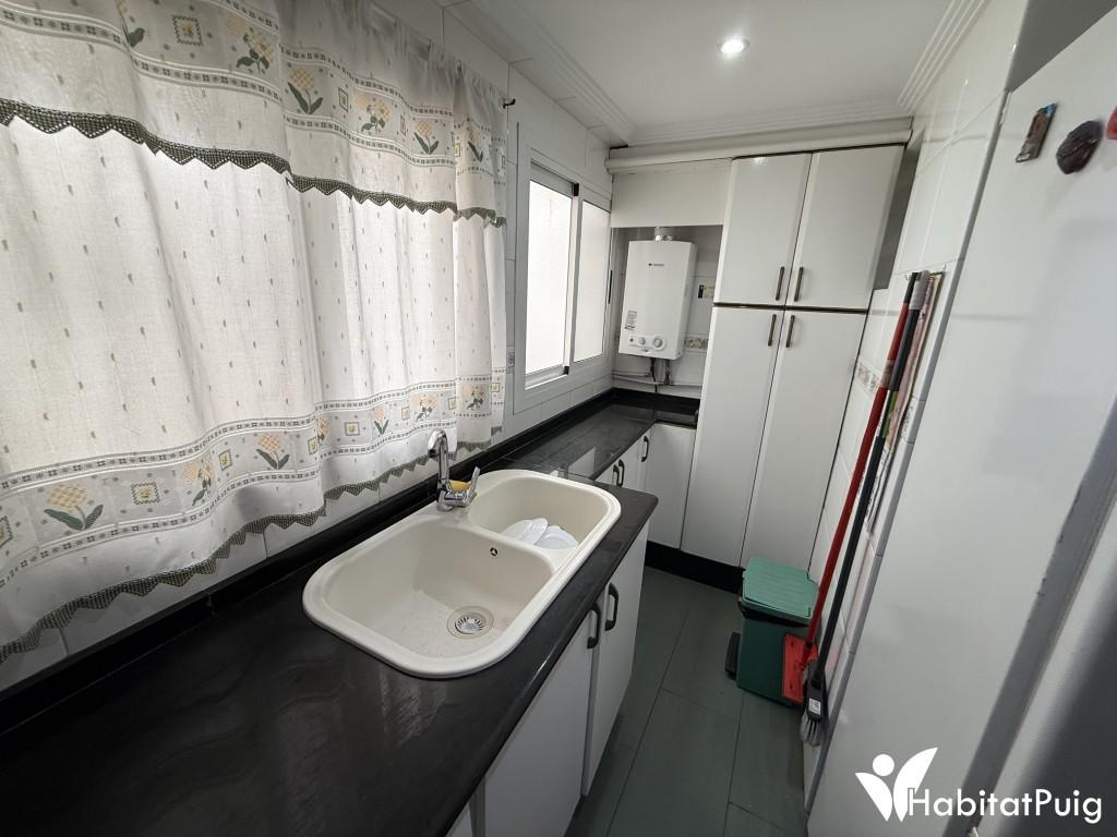 GRAN OCASIÓN EN EL PUIG. PISO MUY GRANDE EN PERFECTO ESTADO