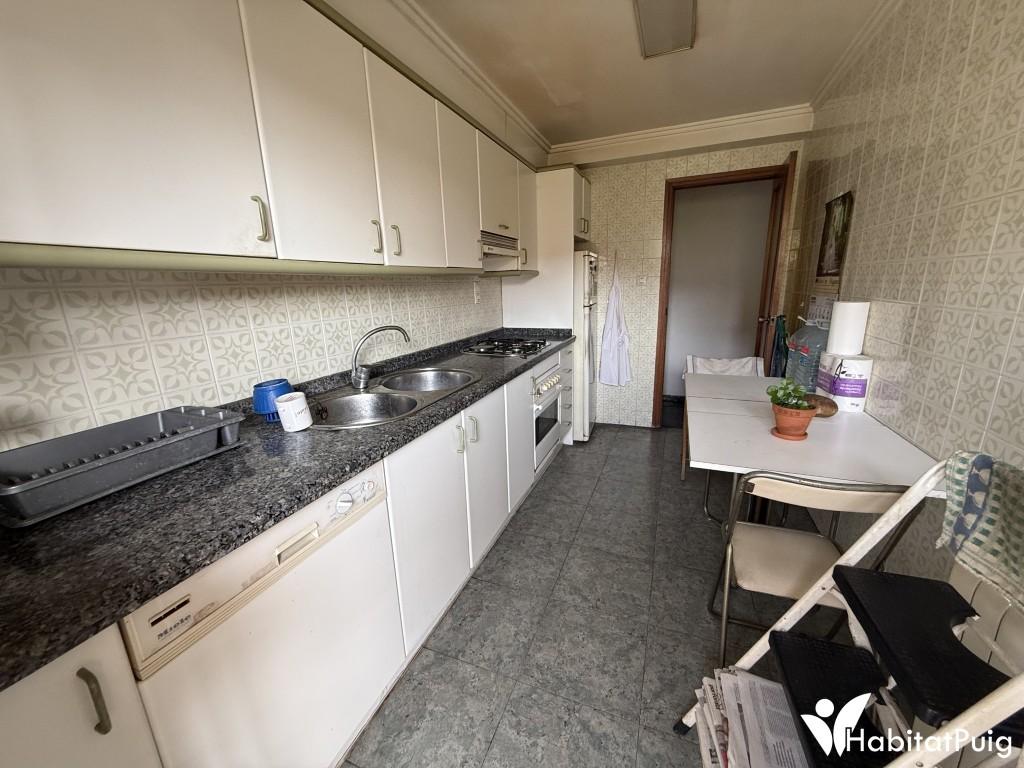 EXCELENTE PISO EN VENTA EN VALENCIA
