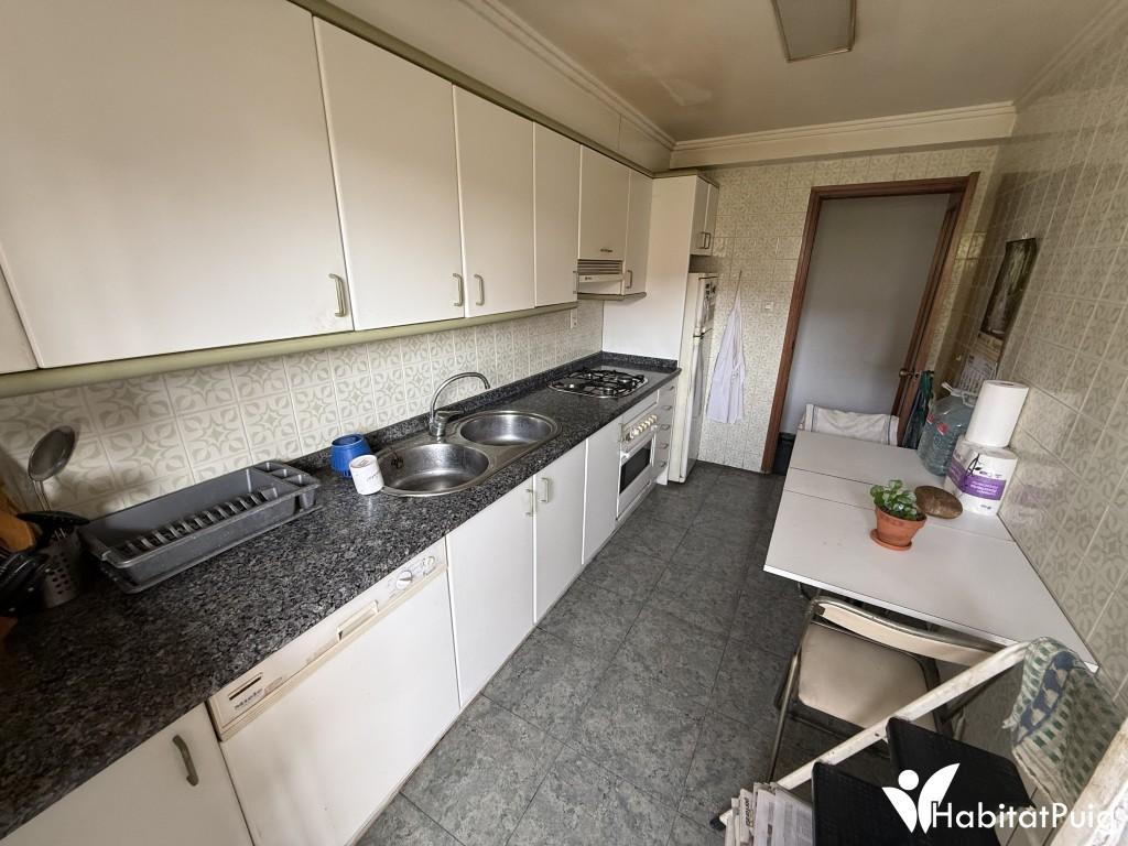 EXCELENTE PISO EN VENTA EN VALENCIA