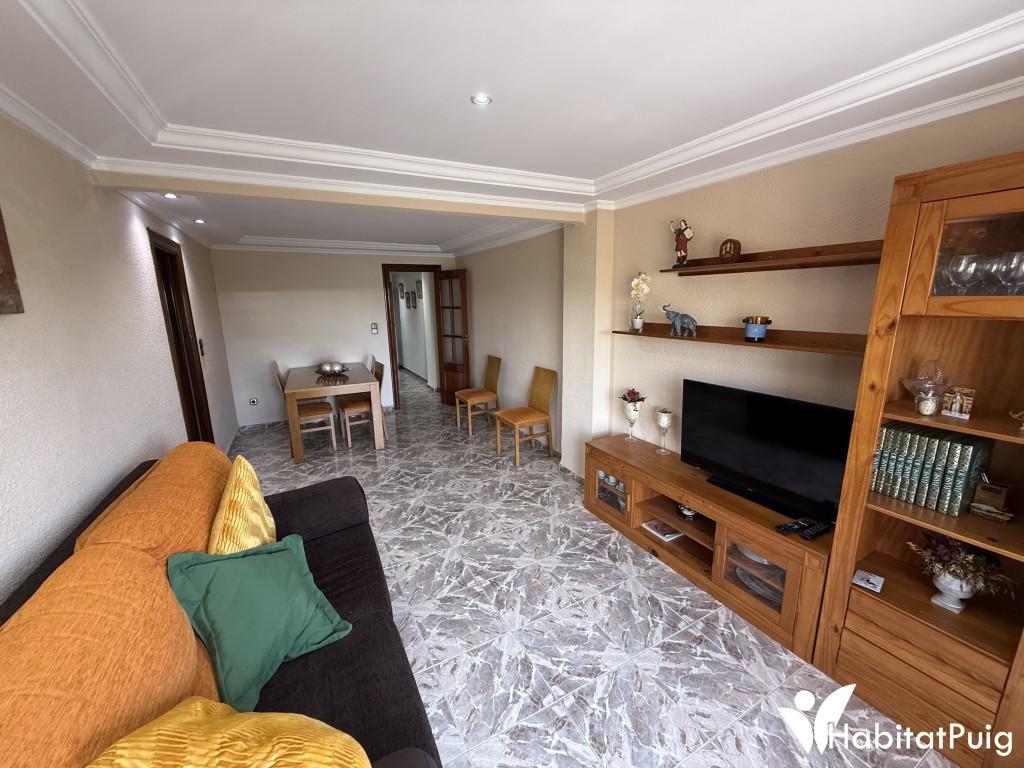 GRAN OCASIÓN EN EL PUIG. PISO MUY GRANDE EN PERFECTO ESTADO