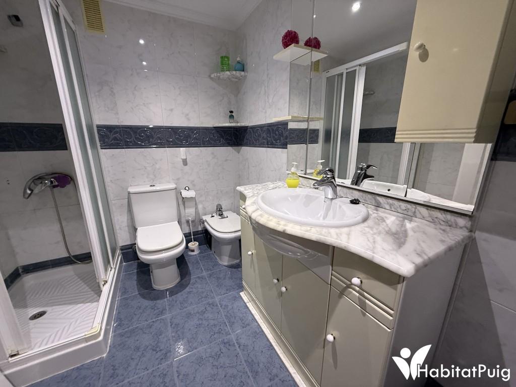 GRAN OCASIÓN EN EL PUIG. PISO MUY GRANDE EN PERFECTO ESTADO