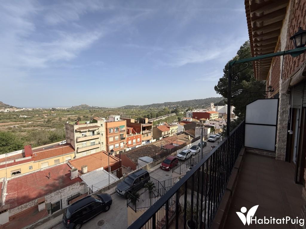 CHALET PAREADO EN GILET