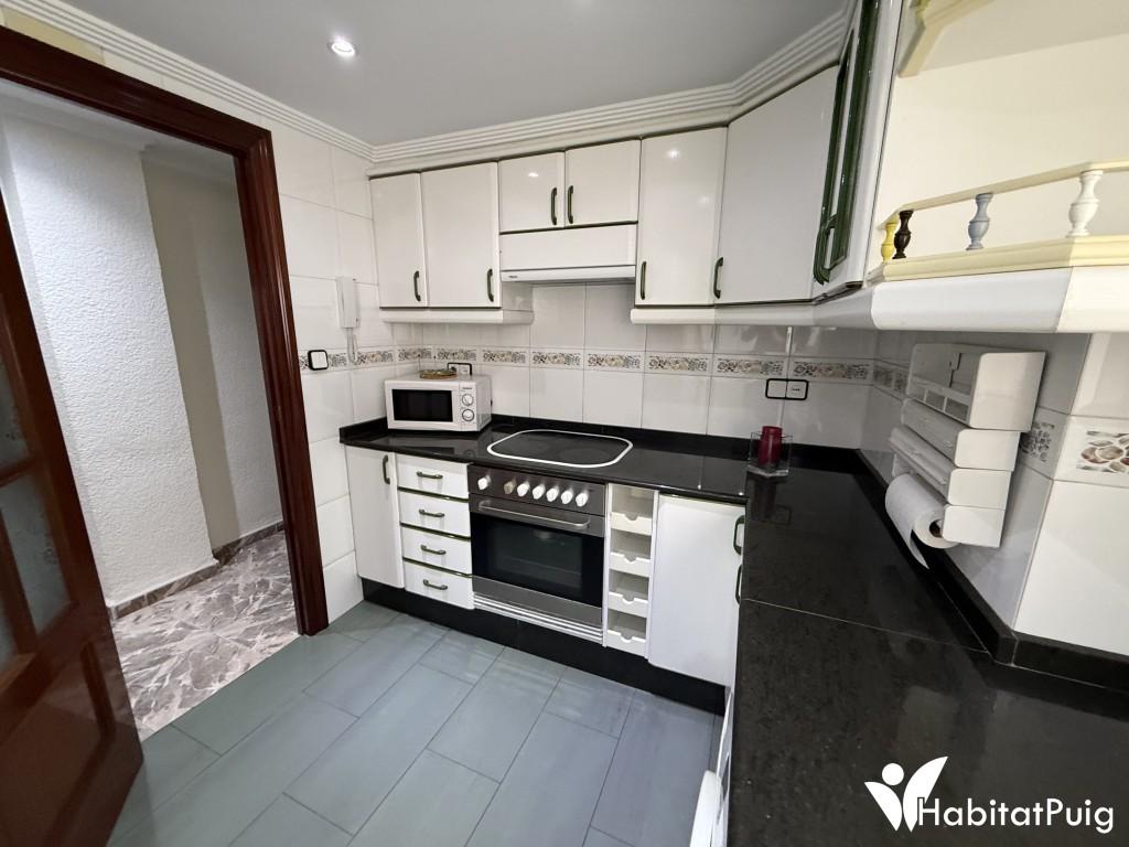 GRAN OCASIÓN EN EL PUIG. PISO MUY GRANDE EN PERFECTO ESTADO