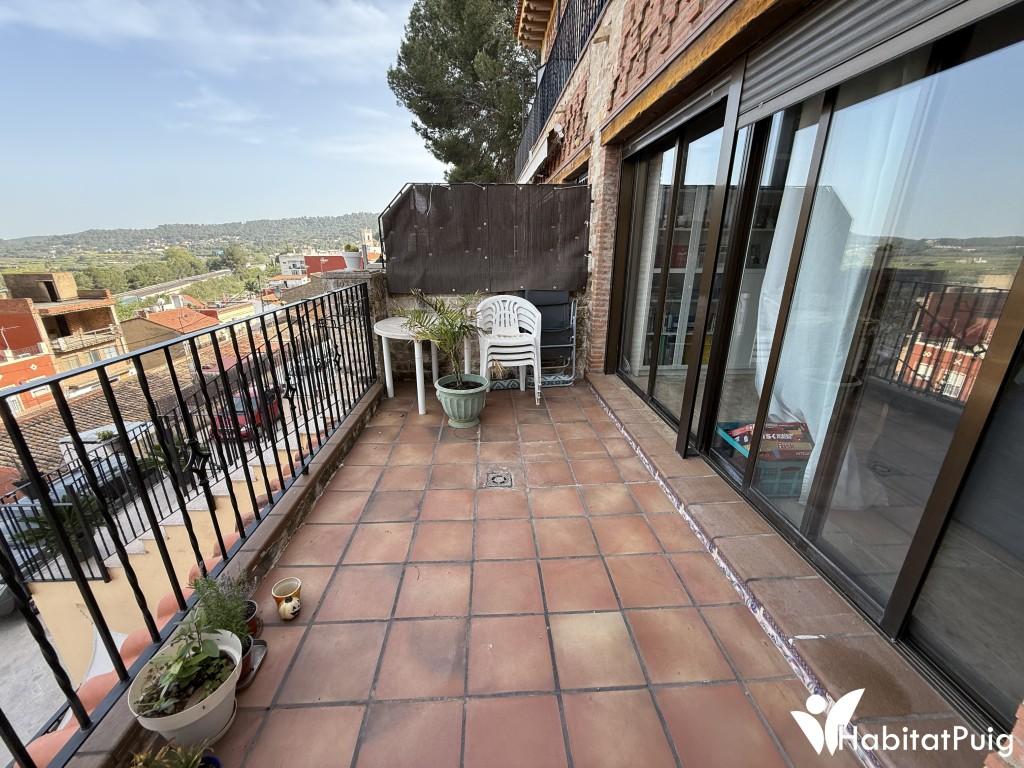 CHALET PAREADO EN GILET