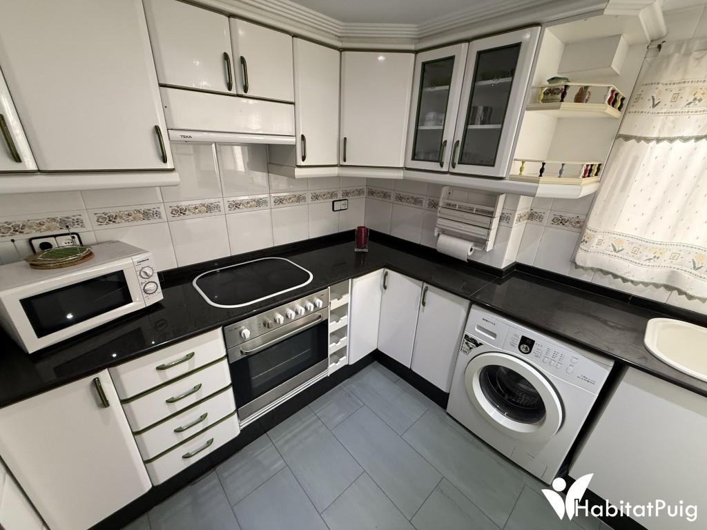 GRAN OCASIÓN EN EL PUIG. PISO MUY GRANDE EN PERFECTO ESTADO