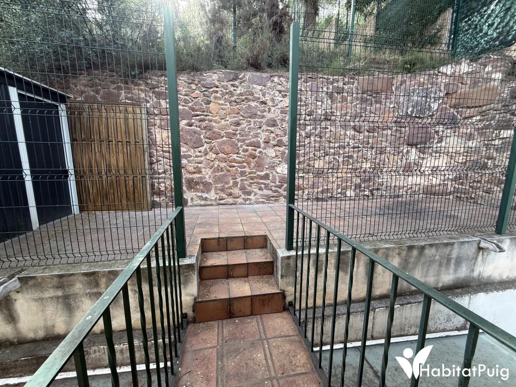 CHALET PAREADO EN GILET