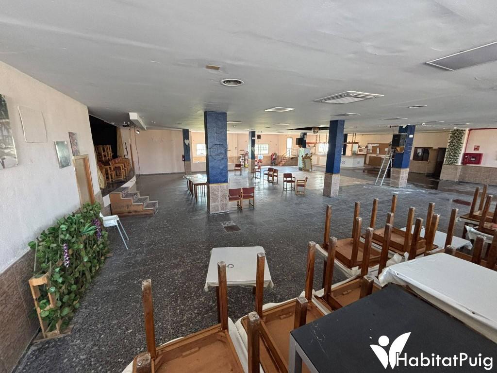 LOCAL COMERCIAL EN PLAYA DE EL PUIG