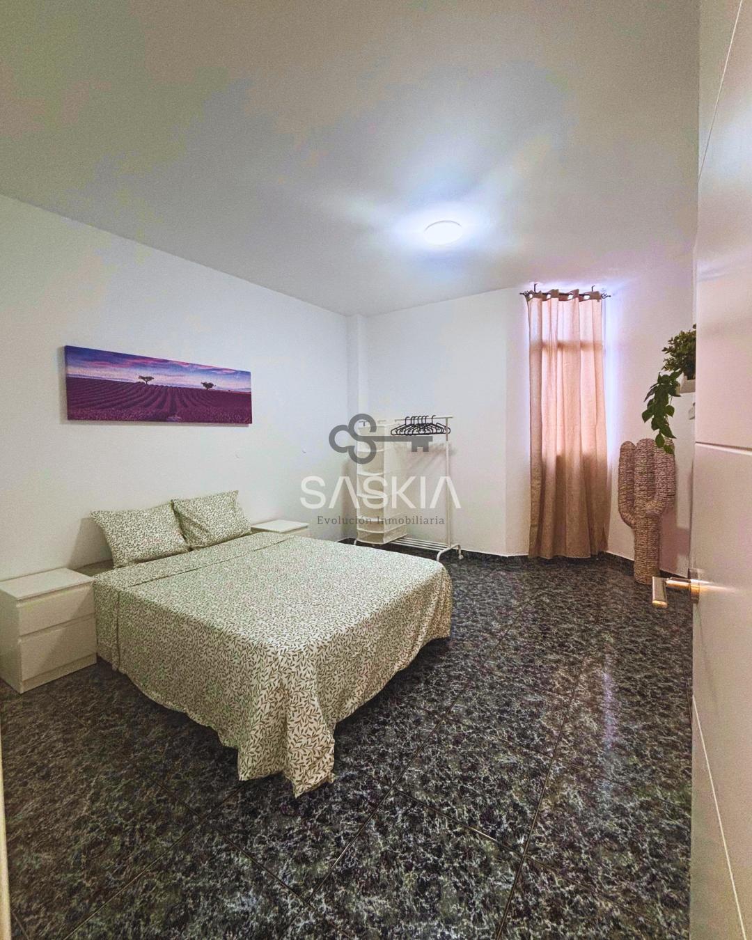 Planta Baja Amplia y Luminosa