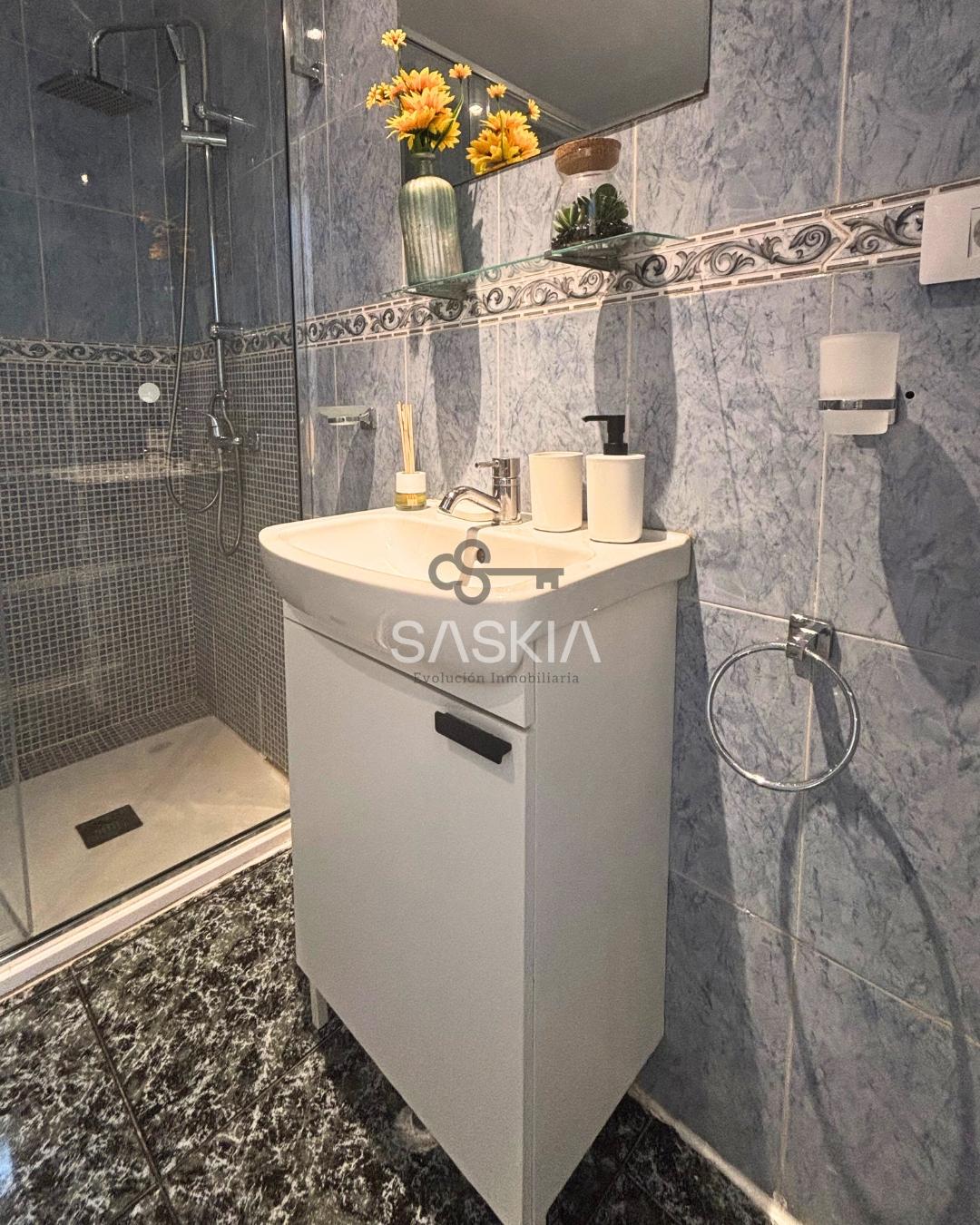 Planta Baja Amplia y Luminosa