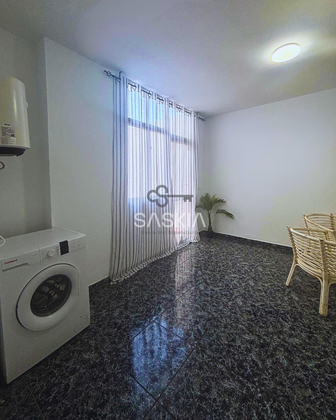 Planta Baja Amplia y Luminosa